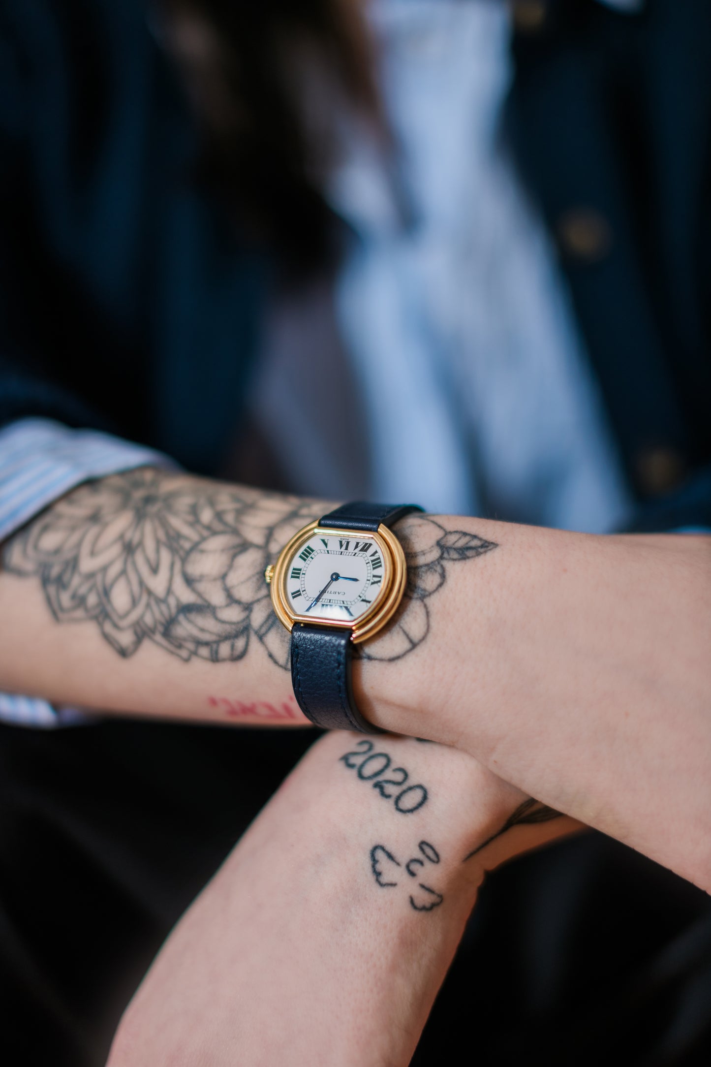 Cartier Ellipse GM 18k Gold
